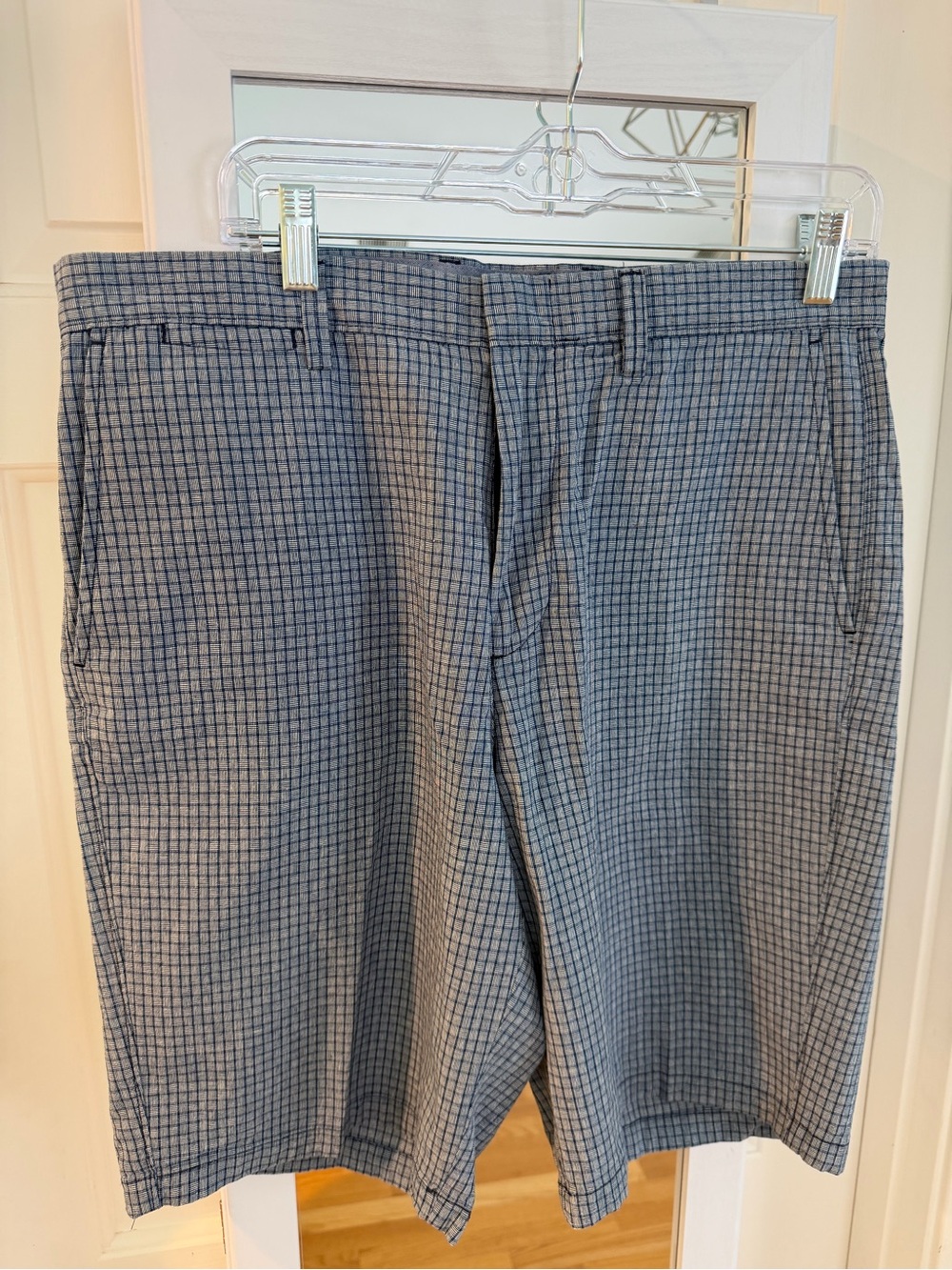 J Crew Men's Blue Basket Weave Patterned Performance Shorts